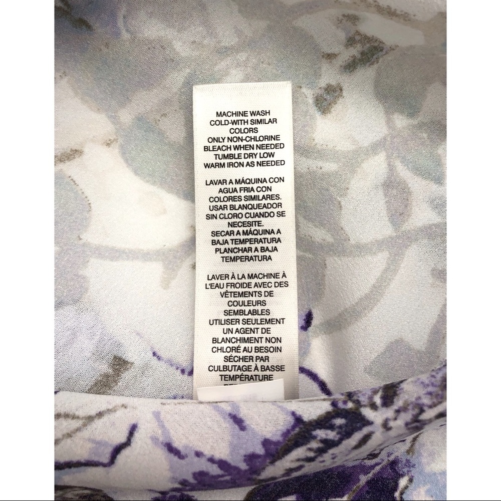 Chico’s Multicolor Floral Print Blouse - Picture 13 of 14